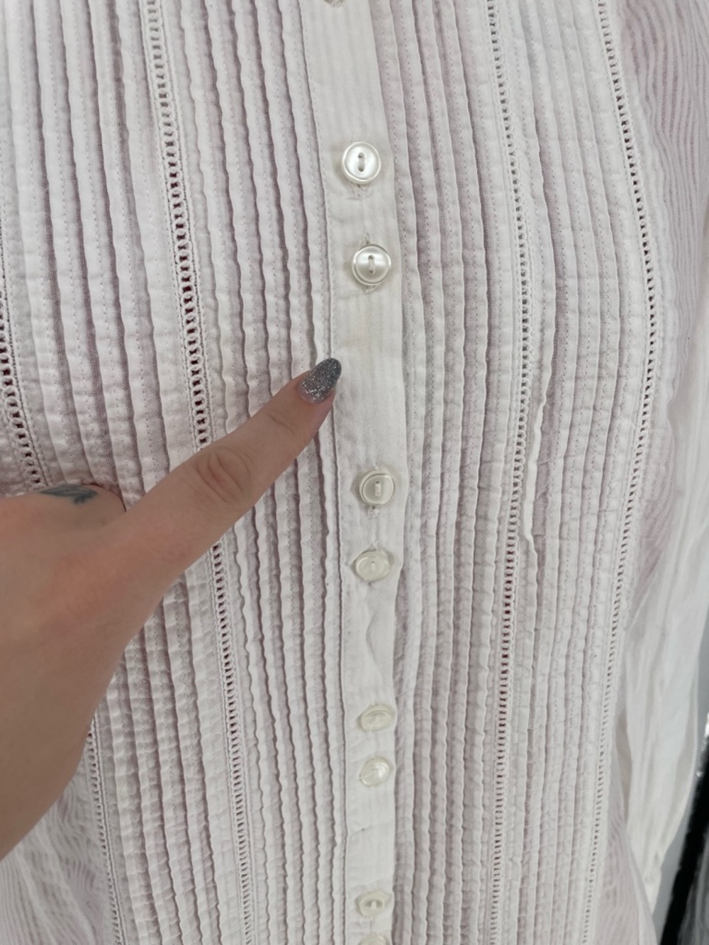 A.n.A. White Lightweight 100% Cotton Striped Button Down Pin-tuck Casual Blouse - Picture 5 of 16